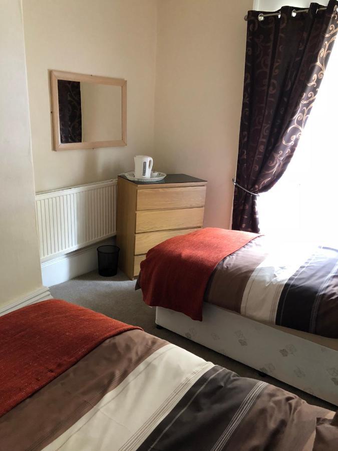 دوزبري Wellington Tavern Accommodation المظهر الخارجي الصورة